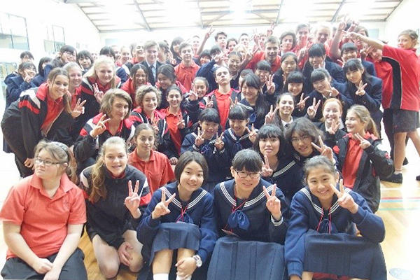 相模女子大学中学部_オーストラリア研修旅行は中２～高３の希望者が参加