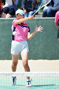 昭和学院中学校_全国レベルの実力を誇るソフトテニス部！