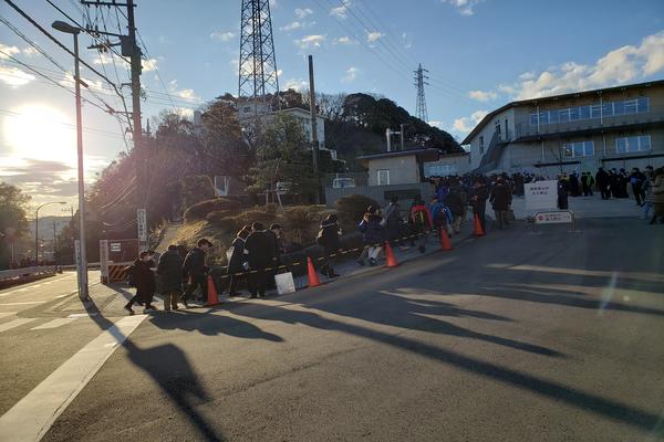 ２月２日(日)、神奈川男子校『栄光学園中学校』に827名の受...