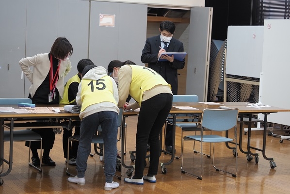 ２月１日午前、藤村女子中学校で「ナゾ解き入試」が行われました...