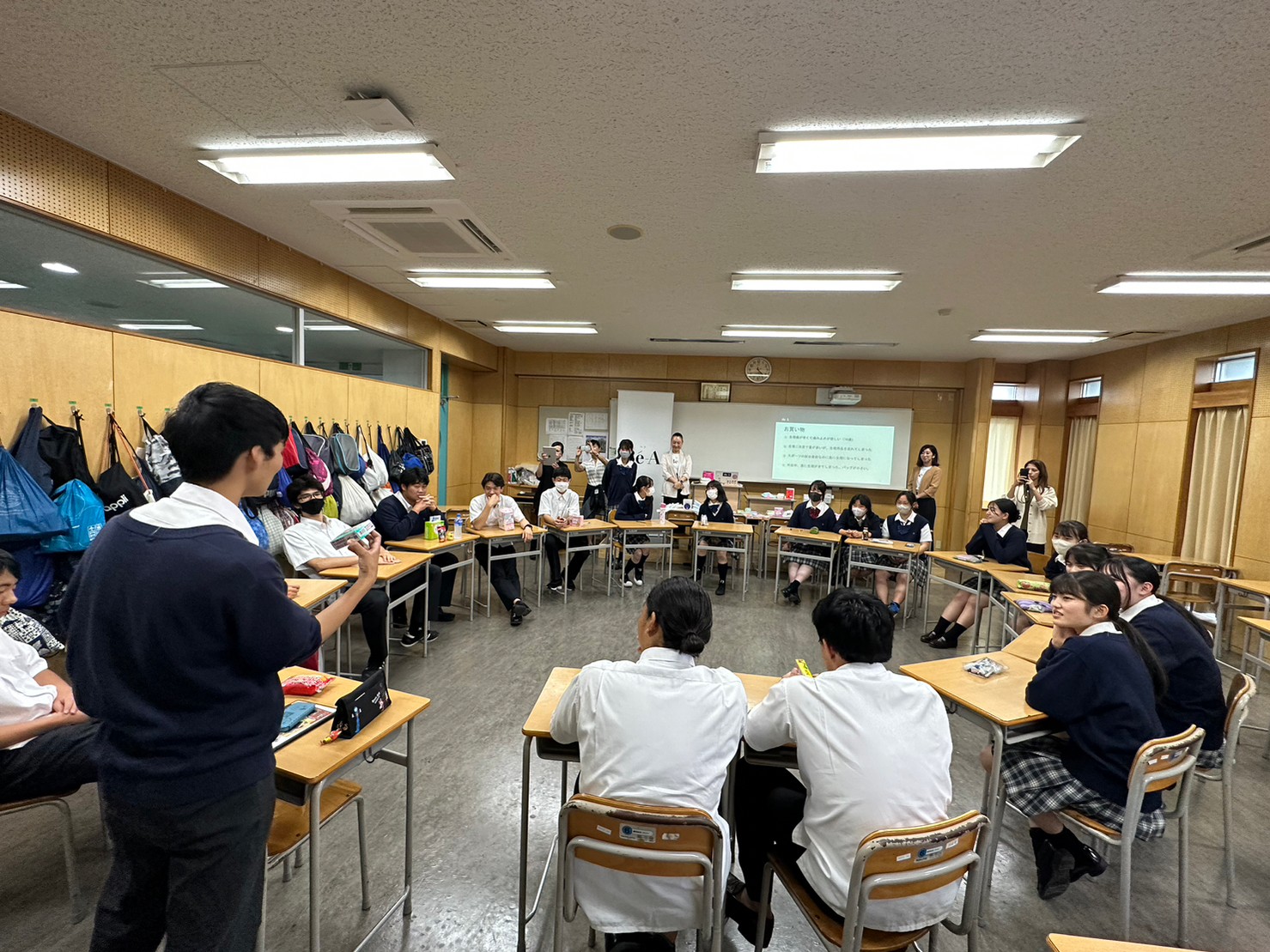 湘南学園プロジェクト活動イベント「〜生理は天然色〜」