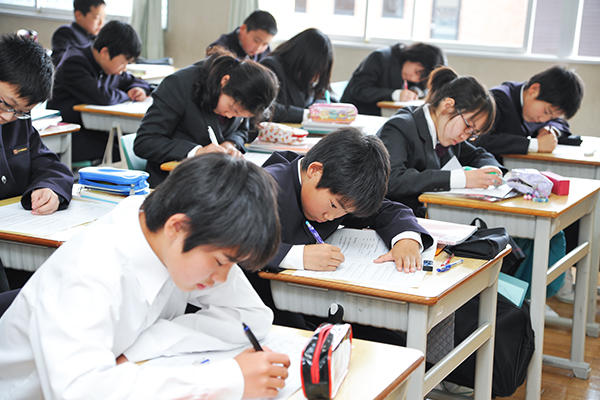桜美林中学校_年に５回開催される「コンテスト」。
