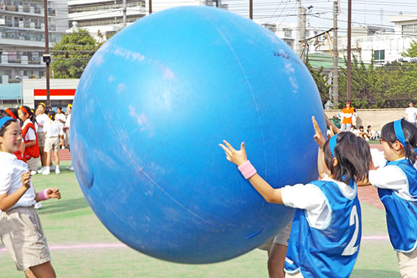 洗足学園中学高等学校_すべてが生徒主体で運営される「体育祭」