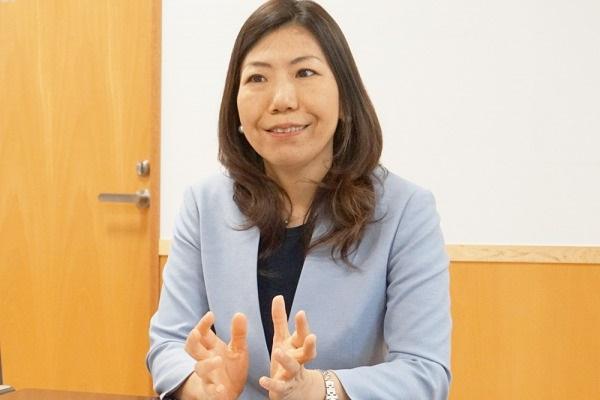 女子聖学院_国際教育委員長_滝澤佳代子先生