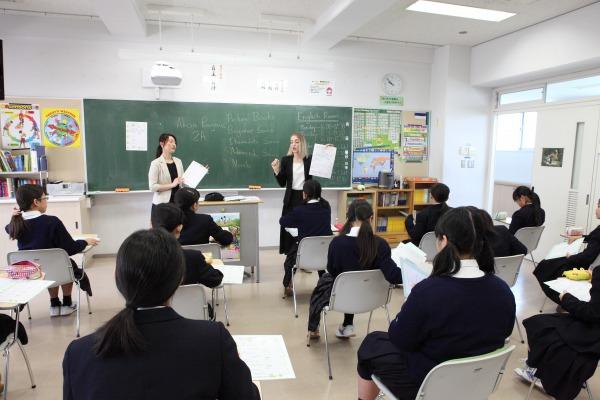 東京家政大学附属_授業_ティームティーチング
