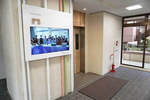 東京女子学園_ロビー