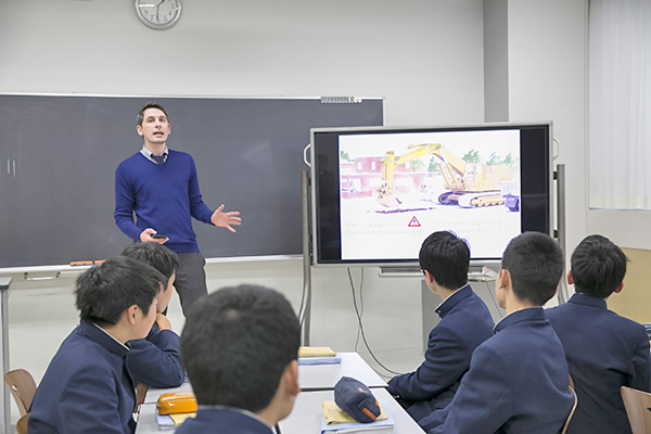 足立学園中学校_ネイティブによる英語の授業