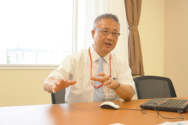 富士見_教頭 佐藤真樹先生