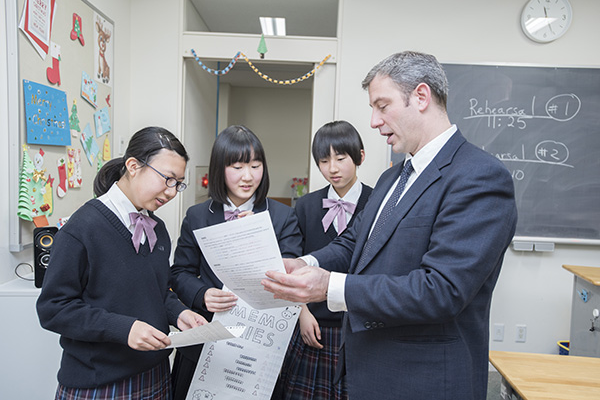 共立第二_ネイティブの先生とも積極的にコミュニケーション!