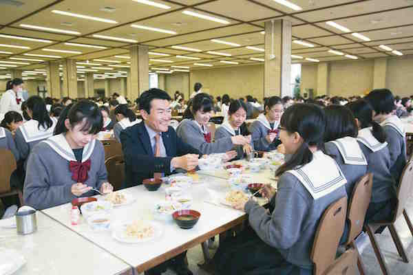 聖徳大学附属女子中学校_