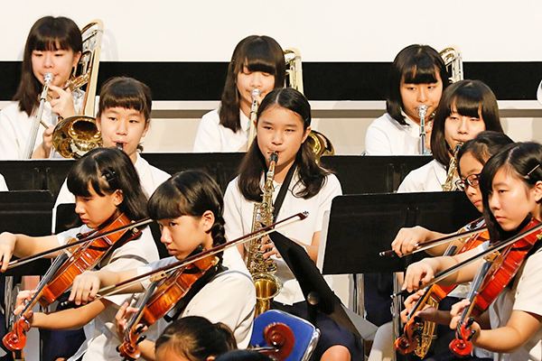 桐朋女子_「音楽班」は、中高合同で活動するオーケストラ部