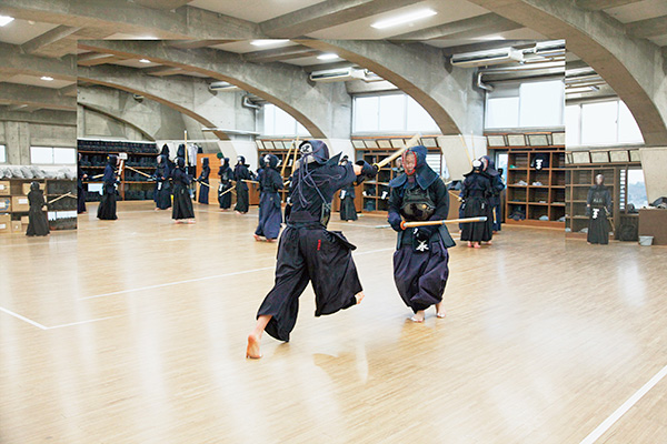 国学院久我山_武道を通じて礼節を学ぶ男子部！