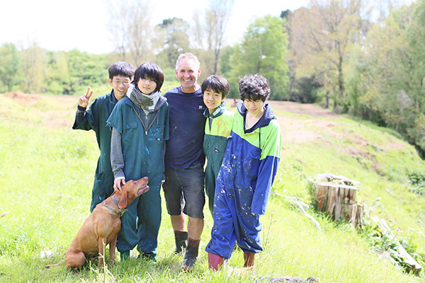 森村学園_ニュージーランド修学旅行でのファームステイ