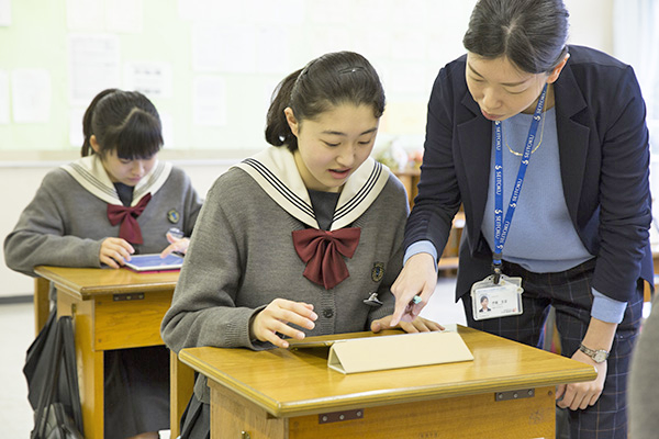 聖徳大附女子_何よりも基礎力の徹底を図り、次の学びにつなげる