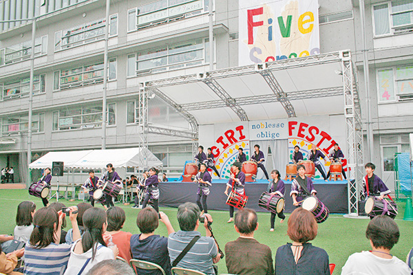 都市大等々力_文化祭「藍桐祭」は毎年大盛況