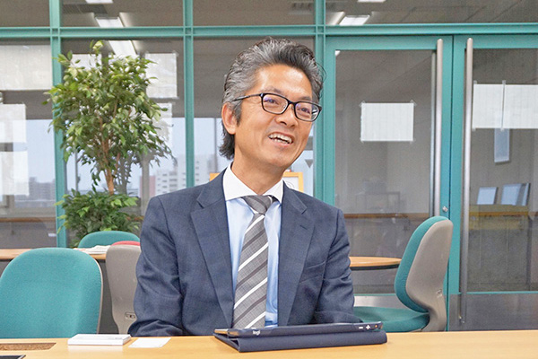 東京成徳_国際交流部長 茂原輝光先生