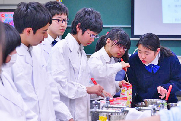 東京成徳_TSPで行われた「美味しいパンの科学」