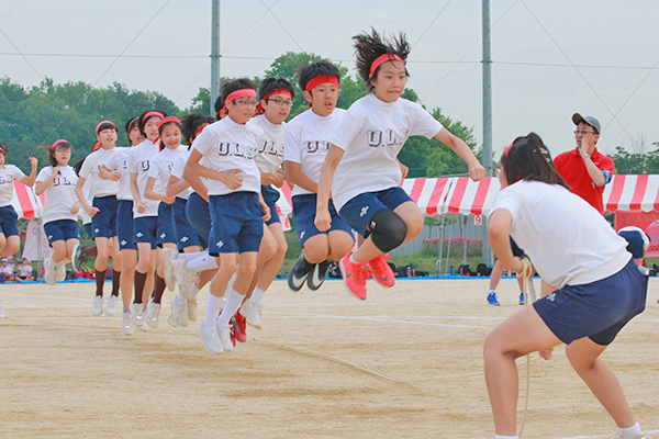 浦和ルーテル学院_敷地は約３万㎡。グラウンドも広い！