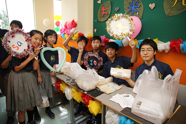 城西_しいのき祭(文化祭)で、収穫したお米の販売も!