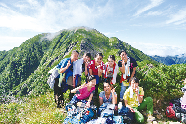 共立女子_3000メートル級登山にも挑戦する女子校には珍しい山岳部