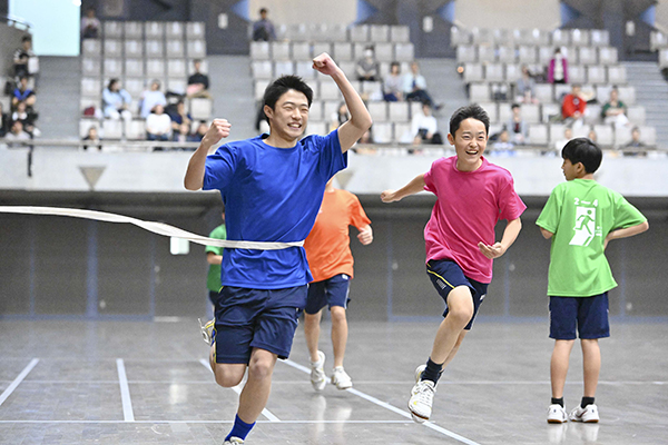 東洋大京北_中学校の運動会にて。今年はなんと1年2組が総合優勝!
