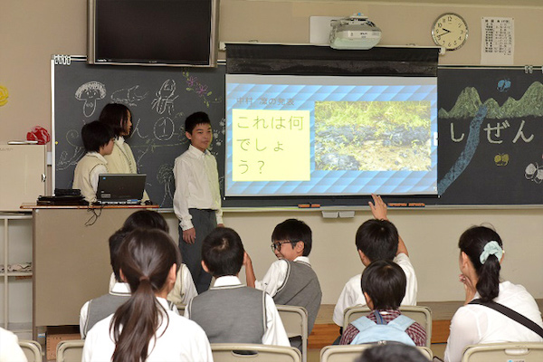 八王子学園八王子_学校生活の中でプレゼンする機会が豊富です。主体的に発信していくことで、より充実した学びとなります。