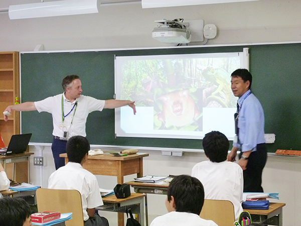 関東六浦_「CLILによる英語の授業」はチーム・ティーチングで行われる