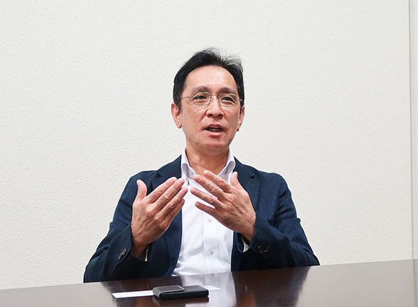 聖セシリア_校長 森永浩司先生