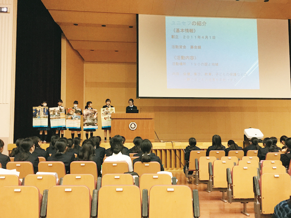 和洋九段_GEP後に実施されたプレゼンテーションの様子。社会で奮闘する大人との出会いは生徒たちにとって大きな刺激となります。