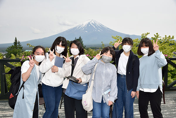 東京家政学院_高１のオリエンテーション旅行にて