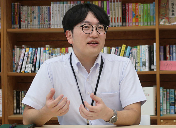 武南_中学英語科 神殿朋宏先生