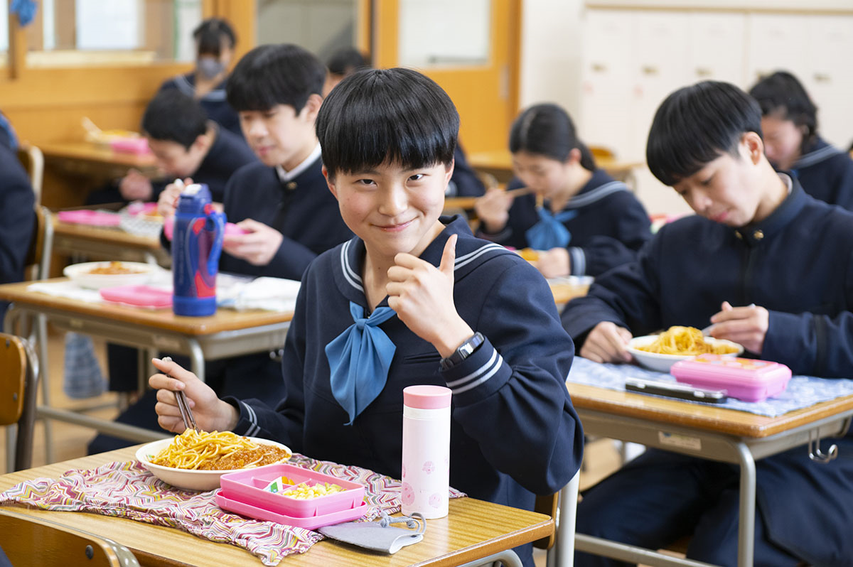 中学校 富田林中学校