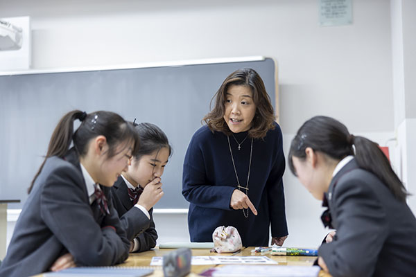 中村_少人数制できめ細やかな教育も魅力です