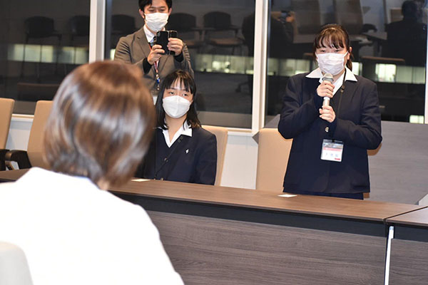 捜真女学校_NPO法人との繋がりがきっかけで実施された横浜市会での勉強会