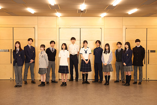 武蔵野大学_多彩なオプションがあり、制服もこんなにバリエーション豊か!