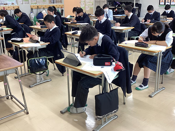 東海大菅生_ChatGPTを積極的に活用し、AIリテラシーを身につけていく